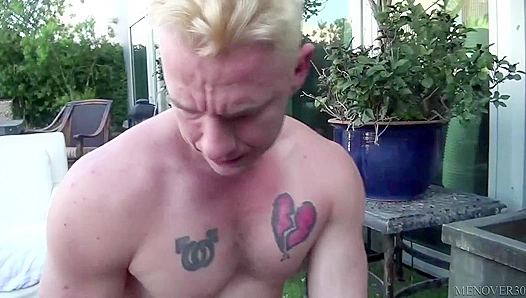Bleached Twink Mac Savage Takes Charge Riding Veteran Stud Rick Kelson – 18+