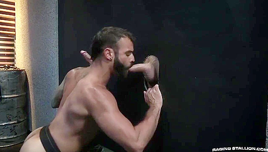 Steamy Threesome Ride: Logan, Brian Drake Go Hard – Sweat-Drenched Anal Action