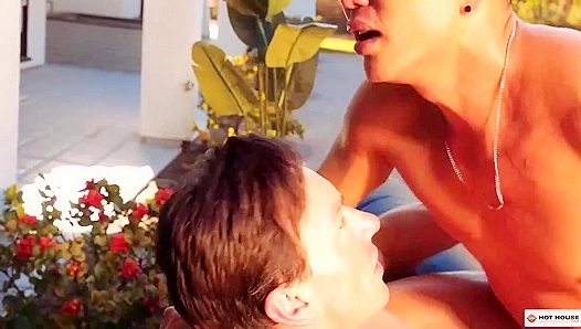 Cade Maddox Jake Ethan Ignite Passion in Steamy Home Encounter – FriskyFun 18+