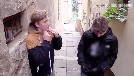 Twink Duo Swaps Cream After Wild POV Hookup – CzechHunter 18+