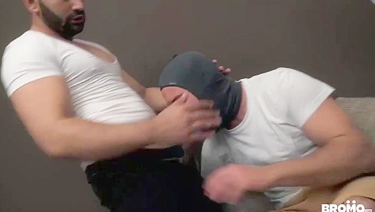 Burglars Hot Encounter – Luke, Peter Uman Ray Go Wild Together – GayPornXXX