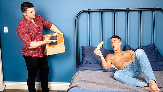 Stepbrothers Secret Lust: Collin Nics Steamy Gay Encounter – 18+