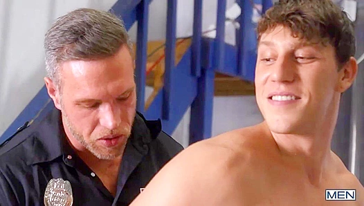 Cuffed Fucked: Officer Alex Claims Pauls Tight Ass – GayPornHeat 18+