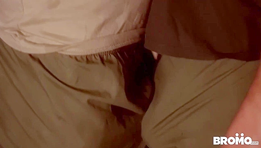 Chained Pounded: Amateur Guy Takes Anal in the Garage – BromoUS 18+