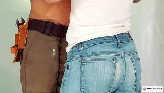 Sweat-Slicked Studs Collide: Hard Bodies, Unstoppable Cocks – Alex Mecum Devin Franco