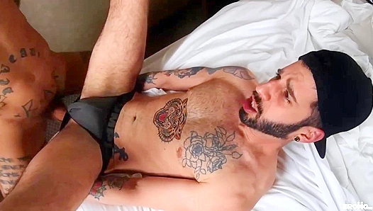 Bo Sinn Claims Romeos Ass – Steamy Tattoed Gay Domination Scene – 18+