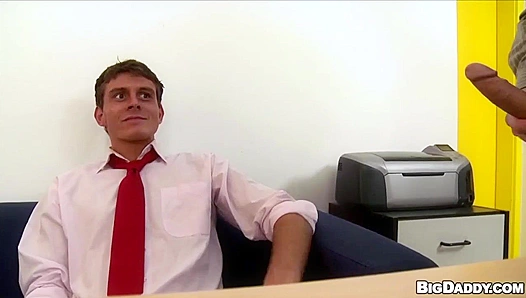 Georgio Blacks Out Johns Ass, Creams His Face – Wild Raw Audition