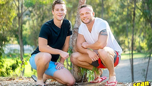 Muscular Stud Sean Takes Charge Over Cute Twink Robbie – SeanCody