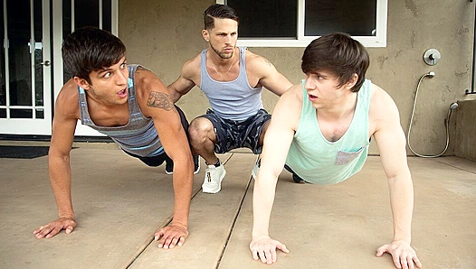 Roman Todd Takes Control: Fucking Elliot Finn Will Braun Hard – Next Door Studs