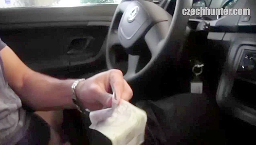 Timid Auto Tech Learns to Love Sucking Cock Gets Jizz-Faced – XXX Gay