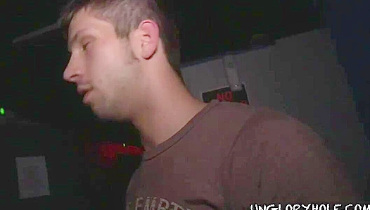 Jake Austin from Texas Dive into Steamy Blowjob Action – UnGloryHole 18+