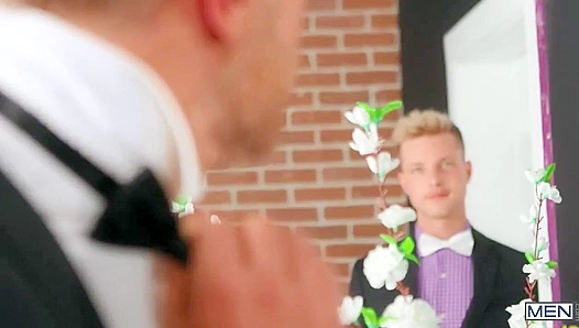 Wedding Night Twist: Alex Mecum Ignites Passion With Benjamin Blue – Gay XXX