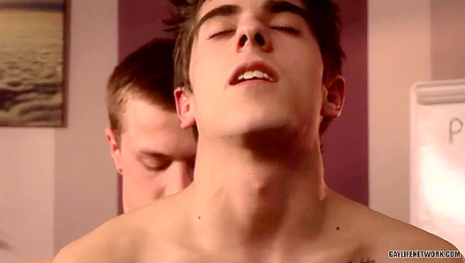 Late-Night Office Heat: Leo Marco Billy Rubens Fuck Through the Paperwork – 18+