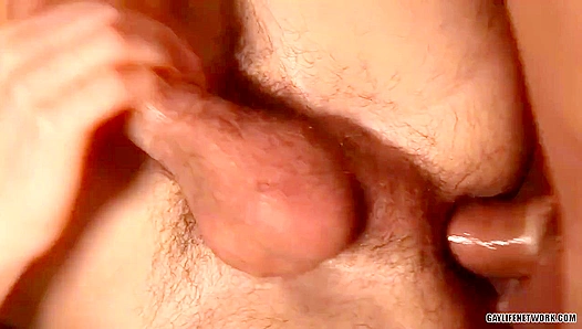 Late-Night Office Heat: Leo Marco Billy Rubens Fuck Through the Paperwork – 18+