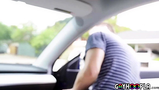 Kane Hardy Thomas Rosewood: Hot Car Teases Turn Steamy – GayPornX 18+