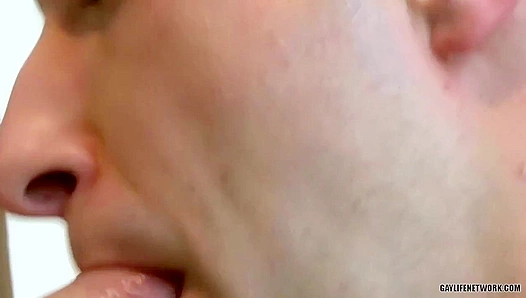 Nathan Brookes First Time Exploring Desire – A Steamy Gay Awakening – Lollipop Twinks