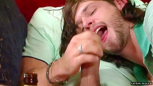 Blazing Passion: Duncan Black Tommy Defendis Steamy Blowjob Encounter – IconicSuck