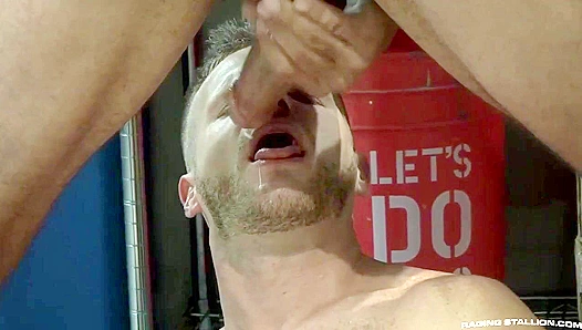 Rest Stop Heat: Brian Bonds Takes Drake Masters Thick Cock Deep – 18+