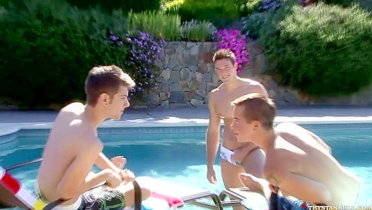 Trystan Bull Goes Wild in Steamy MMM Threesome with Nick Reeves Max Morgan – GayScene 18+