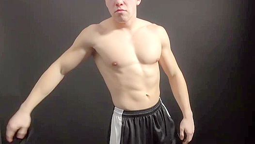 Muscle God Shows Off His Ripped Physique Just For You – EastBoys Seduction