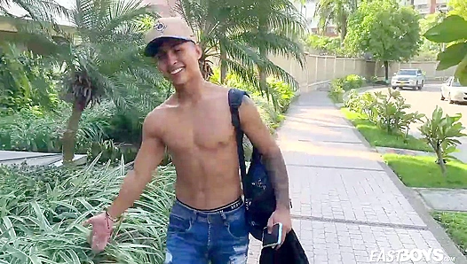 Hot Hunks Go Wild: Steamy Gay Action in EastBoys Compilation – Ciao Alves