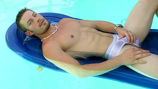 Rookie Charmed by SeductiveBrunet During Hot Audition Session – GayXXX