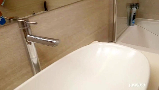 Finn Harper Jerks Off His Massive Hard-on in the Steamy Bathroom – Jawked