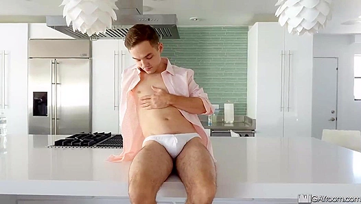 Marcus Rivers Liam Cyber Heat Up with Interracial Massage Lust – NaughtyXtreme 18+