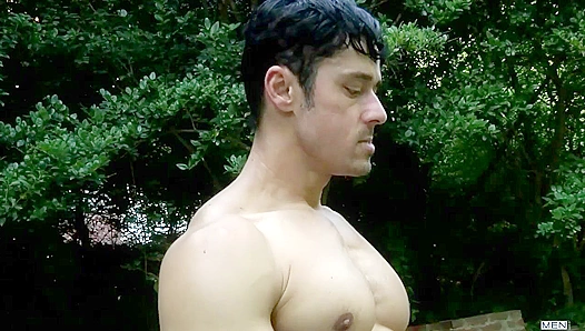 Gavin Waters Plows Rafaels Tight Ass in Hot Outdoor Action – Garden of Sin