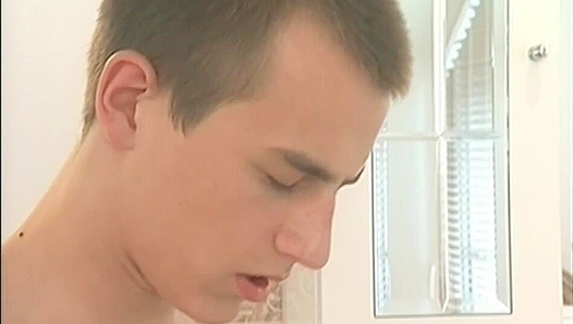 Steamy Bathroom Encounter with Steve Rives – Wild Gay Action Inside