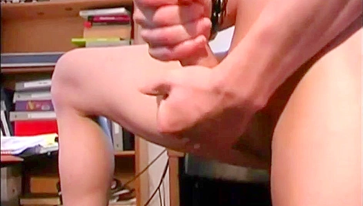 Nathan Brooks Flashes His Ripe Young Hard-on at the Boys Party – Hot Horny 18+