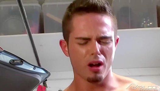 Big Gay Wedding Blowout: Erik Rhodes Aden Jaric Collide – Falcon Studios