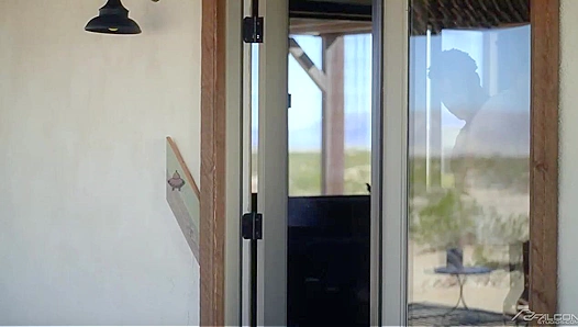 Chris White Takes Double Penetration Outside with Brock Kane – Falcon Studios