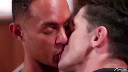 Hot Locker Room Action: Devin, Jake AJ Get Wild Together – GayPornX 18+