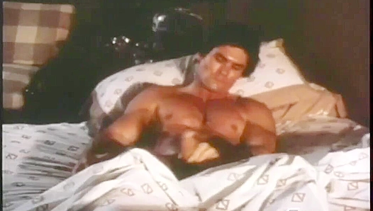 Beefy Gordon Grant Blasts Hot Morning Load – Massive Cum Splash Falcon Studios