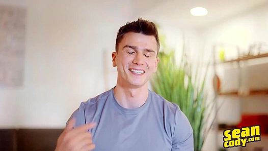 Thomas Johnsons Perfect Stroke – Hot Solo Action SeanCodyX 18+