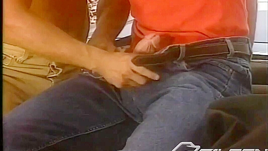 Retro Heat: Scott Baldwin Brad Hunt Reunite for Steamy 90s Gay Action – VintageDick 18+