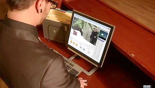 Rocco Reed Johnny Ryder Fuel Office Fantasies With Steamy Gay Passion – TheGayOffice