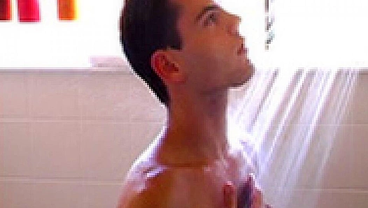 Hottie Jake Lyons Jerks Off Under the Shower – Steamy Solo Scene – BoyzParty