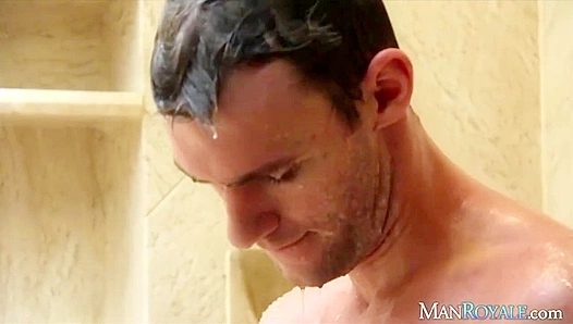 Big Dick Delight: Justin Chase Fucks Blond Cutie Kyle Riley Hard – GayPornHub 18+