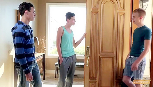 Micky, Zak Cameron: Hot Neighbor Twinks Share Deep Anal Action – 18+