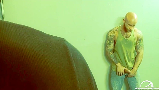 Sweat-Drenched Lust: Drake Jaden Isaac Hardys Steamy Gay Rumble – 18+