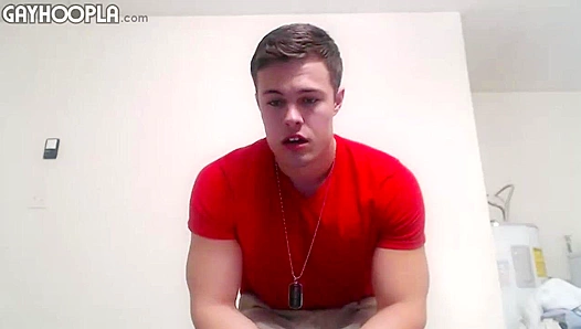 Michael Evans Shows Off His Hard Body Sexy Ass Alone – Gay XXX