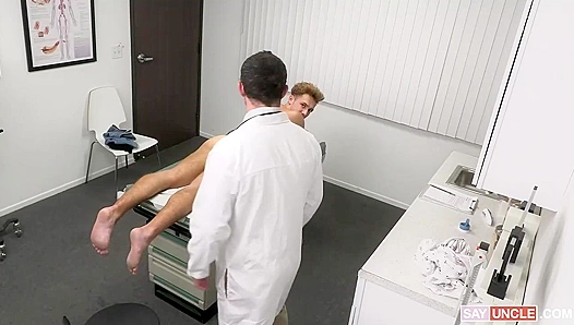 Cameron Takes Hard Ride from Daddy Doctor Jesse – Steamy Gay Exam Scene