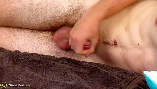 Beardy Tyger Takes Thick Cock On Cam — Pure Pleasure Moans – GayXXX