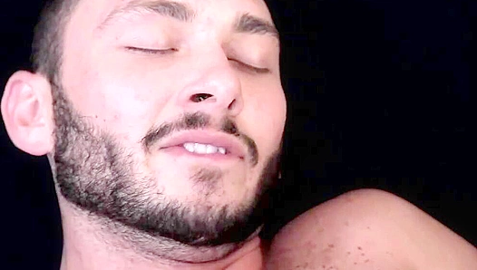 Hot Interracial Encounter: Johnny Dalton Riley Go Wild in Hotel Room – NextDoor Raw