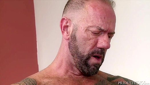 Knox Cant Handle Vic Roccos Huge Hardcock – ExtraBigDicks