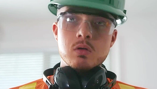 Big Dick Awakening: Beefy Damien Stones Makes Tough Guy Theo Rossi Gay – 18+