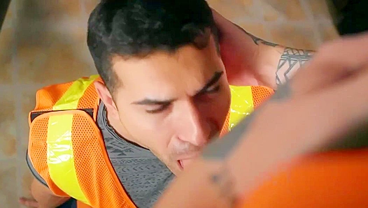 Big Dick Awakening: Beefy Damien Stones Makes Tough Guy Theo Rossi Gay – 18+