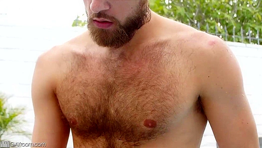 Luke Kennedy Mars Go Wild — Steamy Outdoor Encounter on ManRoyale